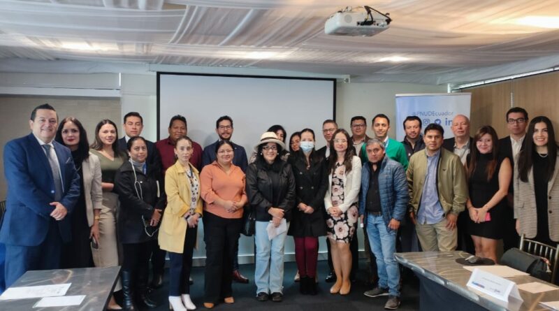 Quito renace con desarrollo económico